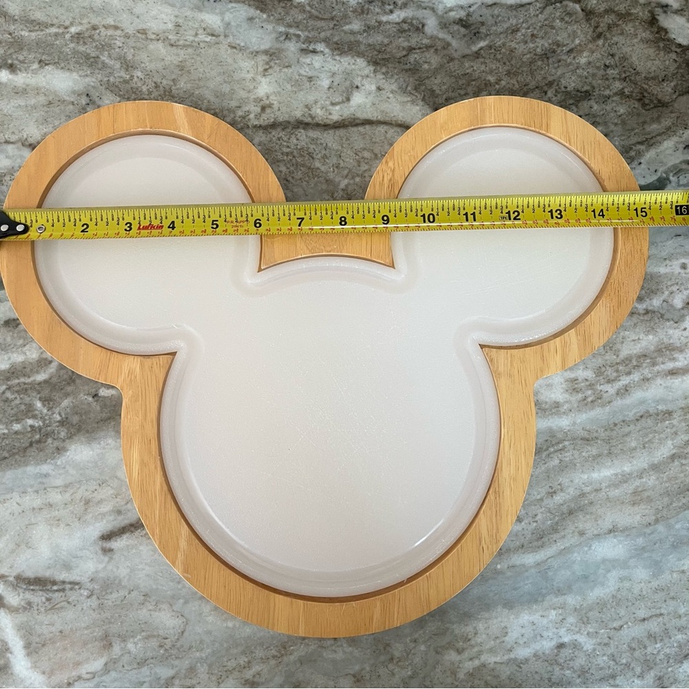 Disney Mickey Mouse cutting board/serving tray - Picture 11 of 13